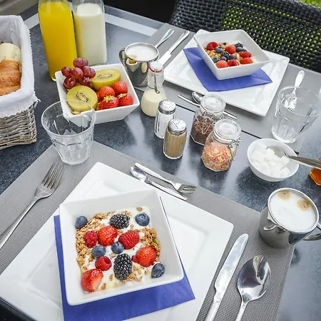 De Moerbei Nocleg ze śniadaniem 4*